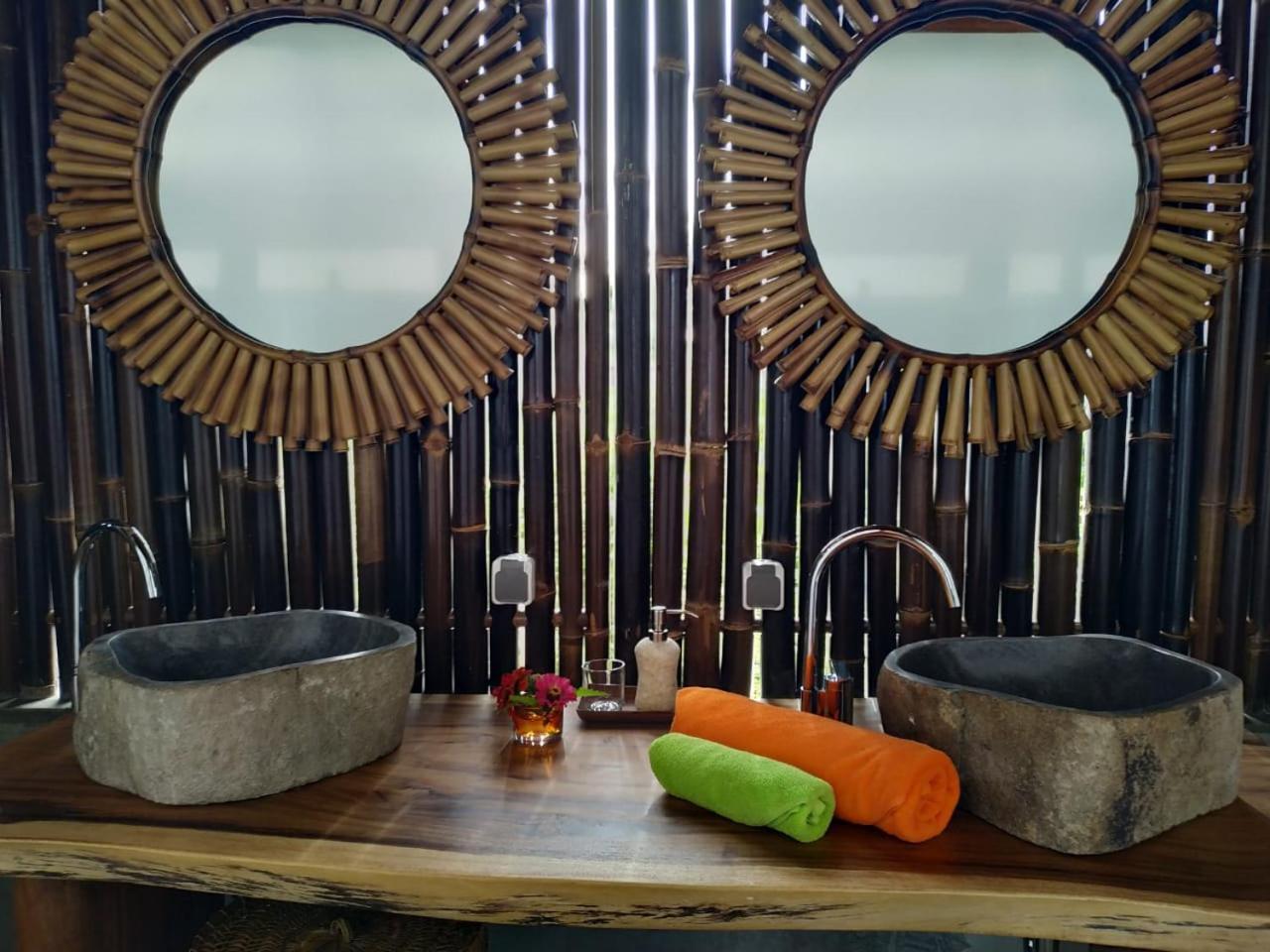 Marind Dive Eco Resort Waha المظهر الخارجي الصورة